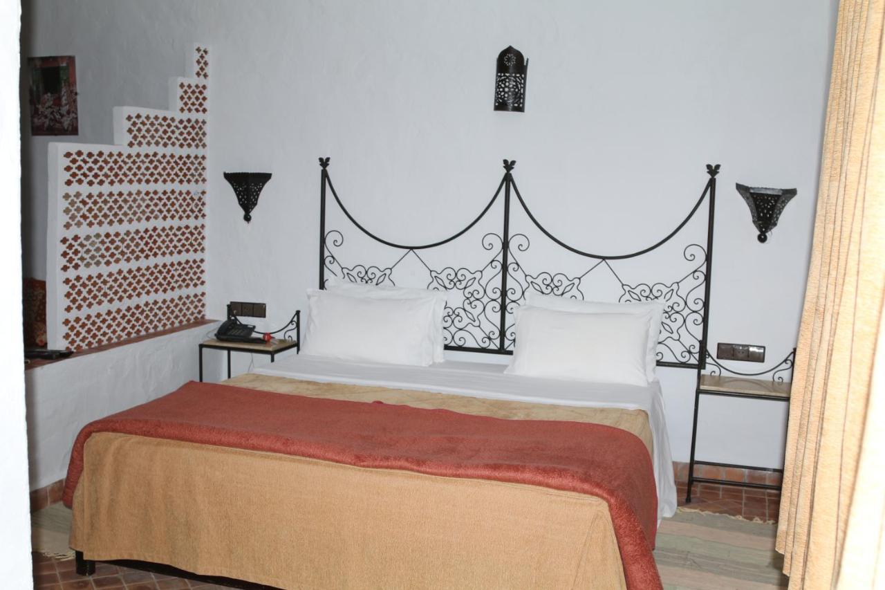 Hotel Mandy Tétouan 外观 照片