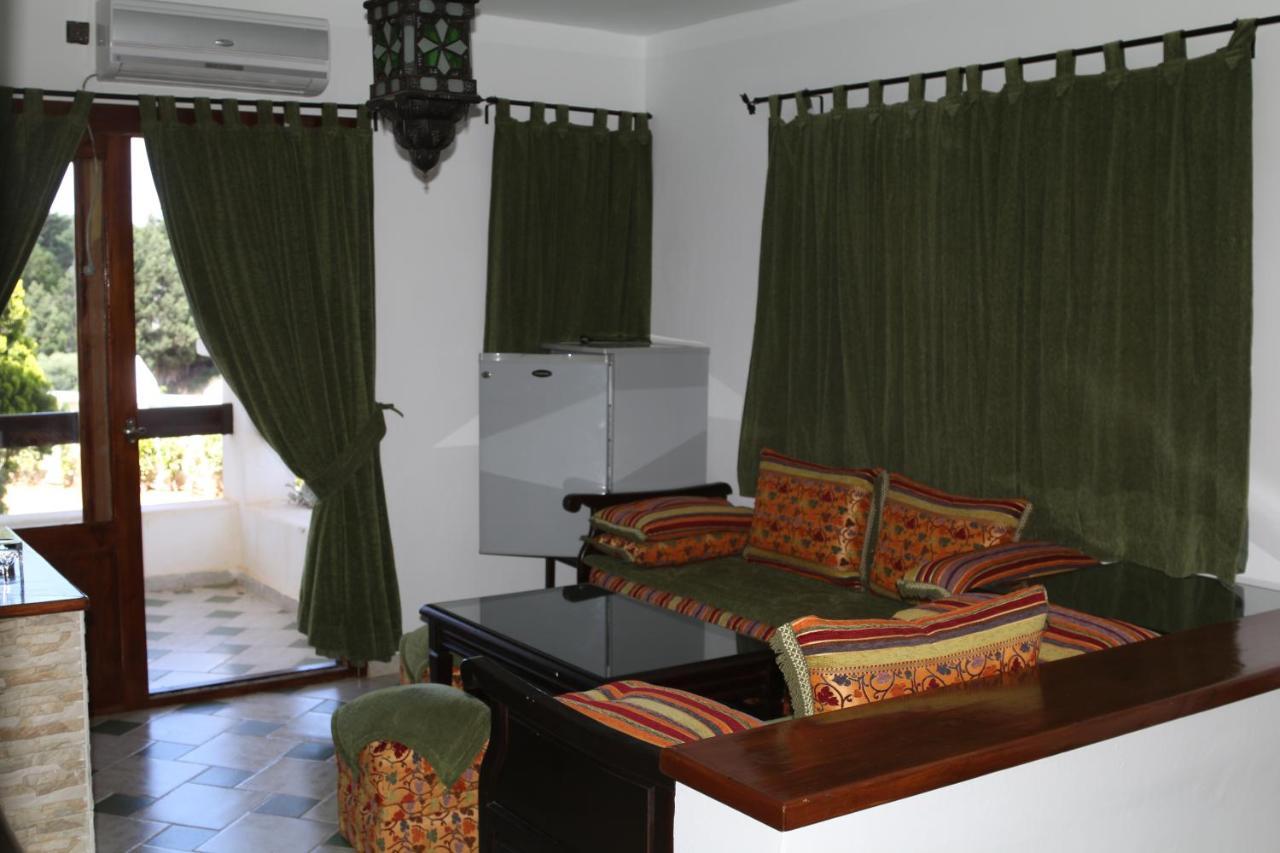 Hotel Mandy Tétouan 外观 照片