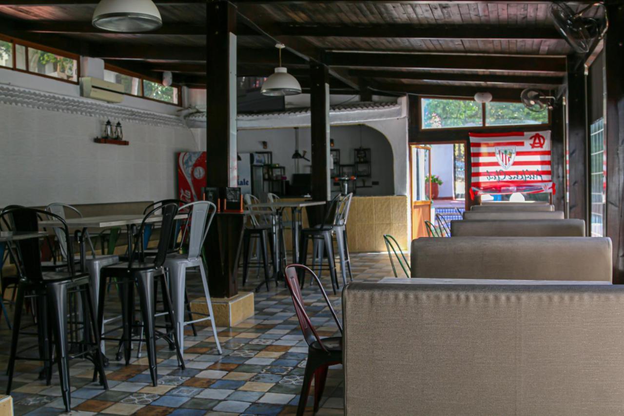 Hotel Mandy Tétouan 外观 照片
