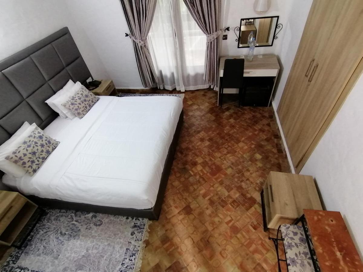 Hotel Mandy Tétouan 外观 照片