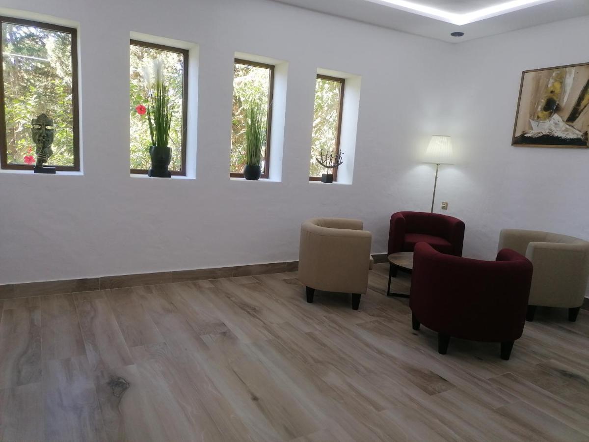 Hotel Mandy Tétouan 外观 照片