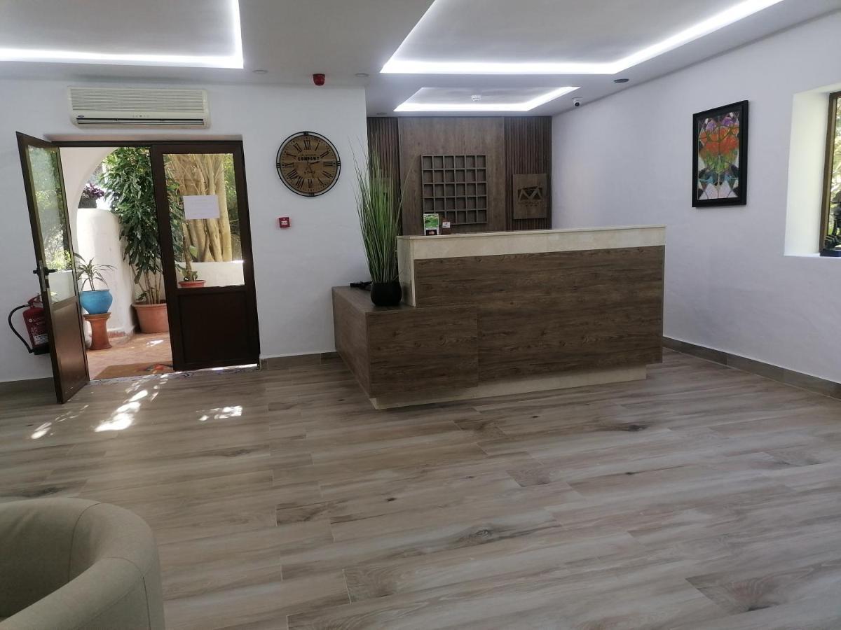 Hotel Mandy Tétouan 外观 照片
