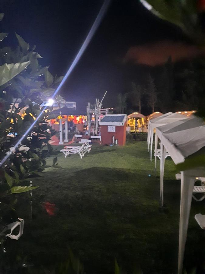 Hotel Mandy Tétouan 外观 照片