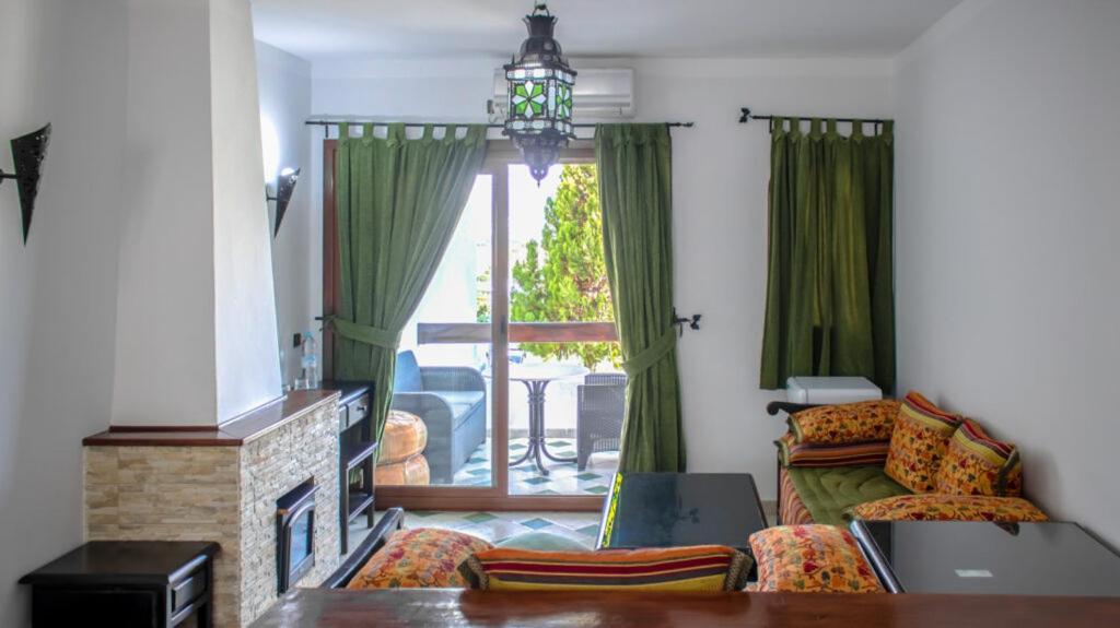 Hotel Mandy Tétouan 外观 照片
