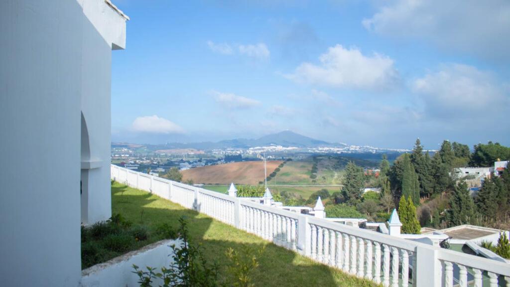 Hotel Mandy Tétouan 外观 照片